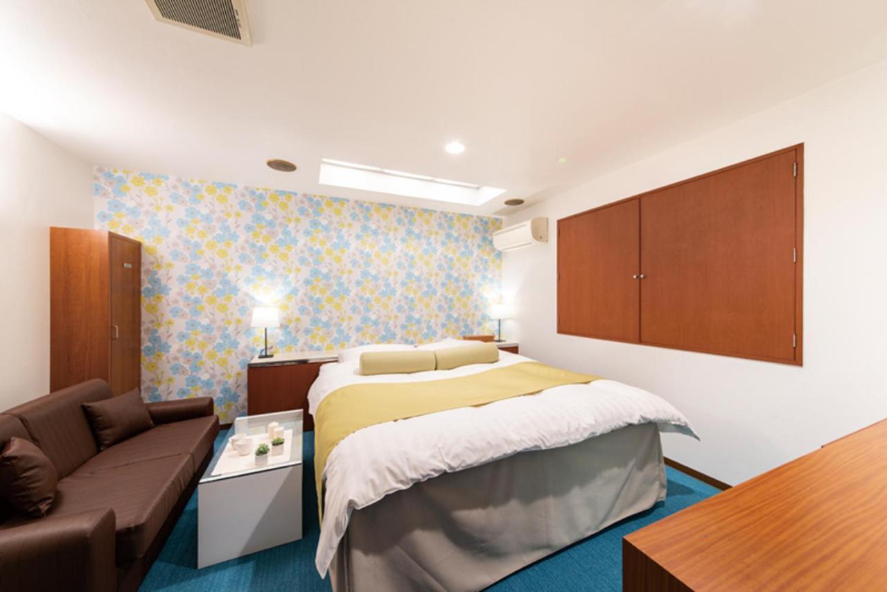 Hotel Chapel Sweet (Adults Only) Kobe Exterior photo